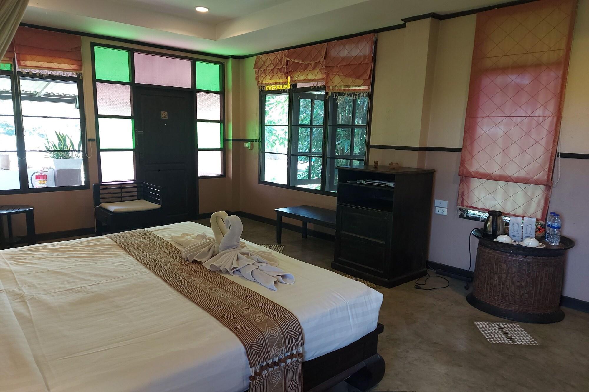 Baan Chai Thung Resort Doi Saket Esterno foto